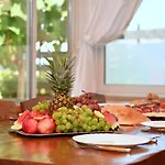 Сasa de vacaciones Maja By Interhome *