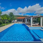 Сasa de vacaciones Maja By Interhome Donji Proložac