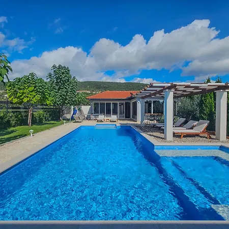 Casa vacanze Maja By Interhome Donji Proložac